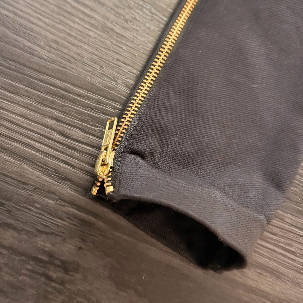 SPANX Look At Me Now Seamless Side Gold Zip Leggings Black - Picture 3 of 5